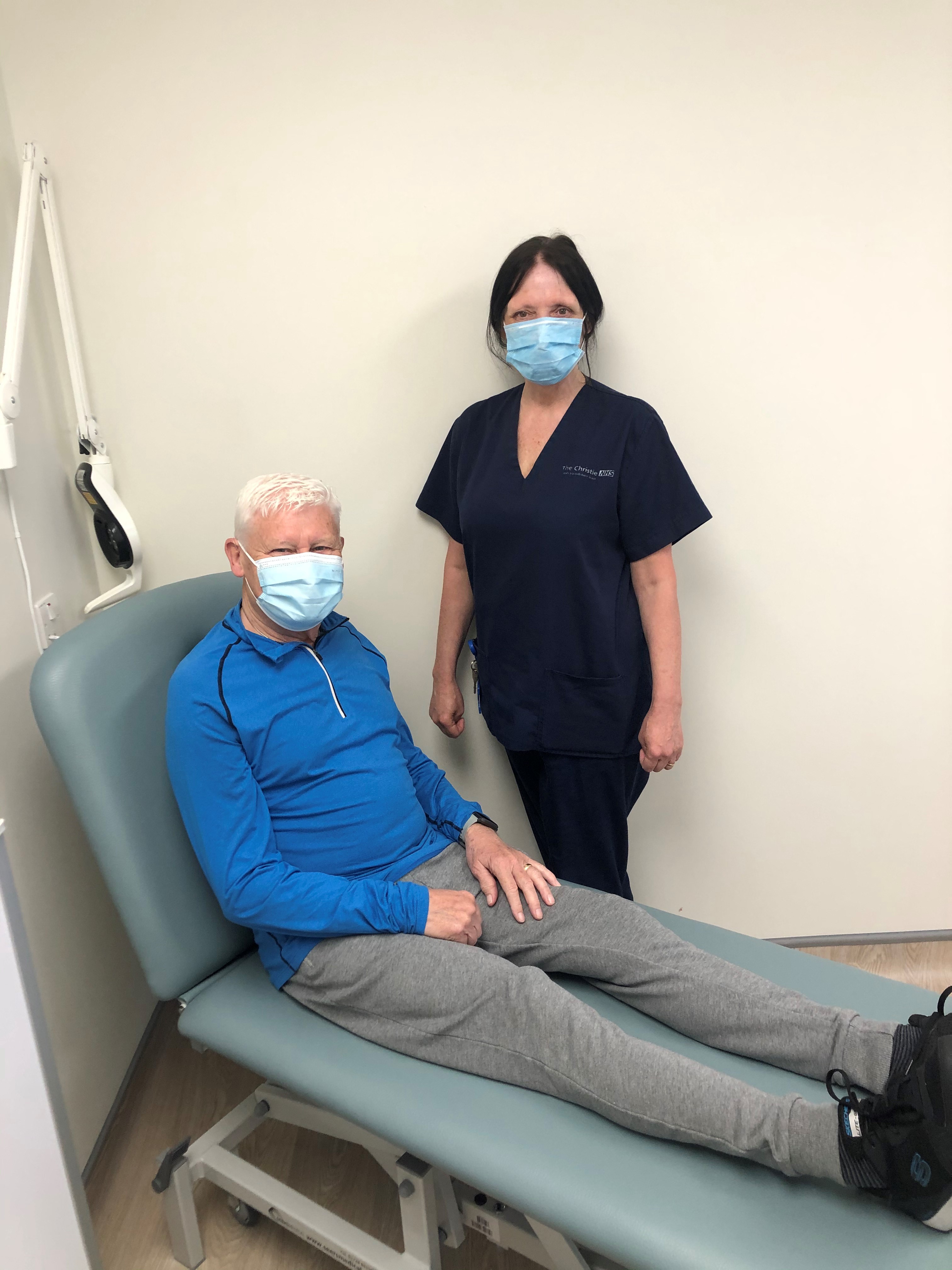 Patient and clinician at the lymphoedema clinic