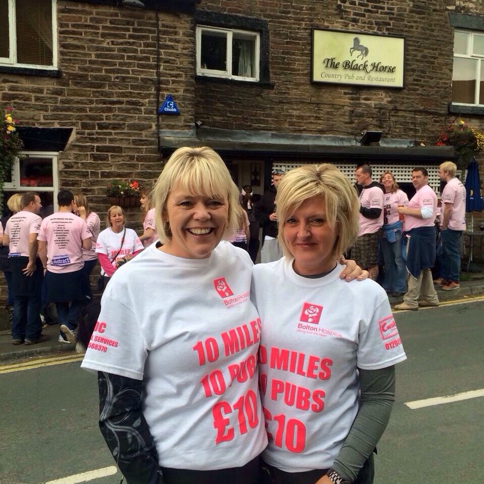 2015 10 Miles 10 Pubs Charity Walk