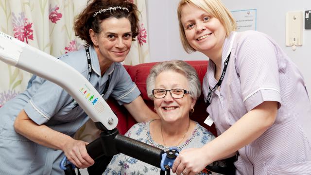 Patient care at Bolton Hospice